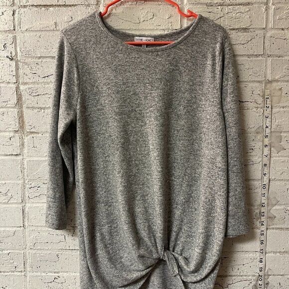 Thyme & Honey Sweater L Long Sleeve with tie knotted front - Picture 1 of 9